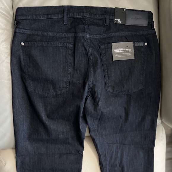 NWT - 7 For All Mankind Men’s Luxe Performance Relaxed Straight Jeans - Size 38 - Picture 6 of 9